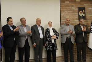پاسداشت عباس یساره افرا حافظ میراث مکتوب دانشکده داروسازی در موزه ملی تاریخ علوم پزشکی دانشگاه